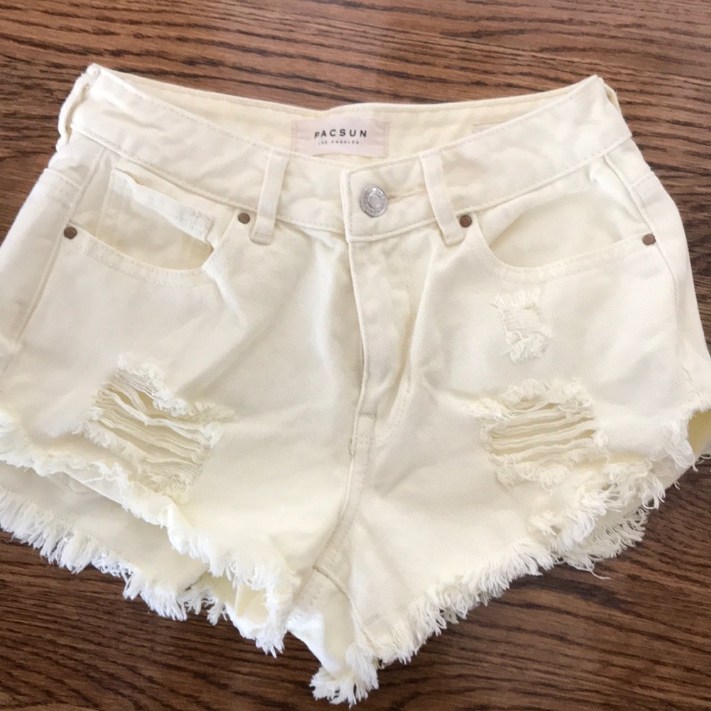 PacSun high rise festival short size 22 yellow